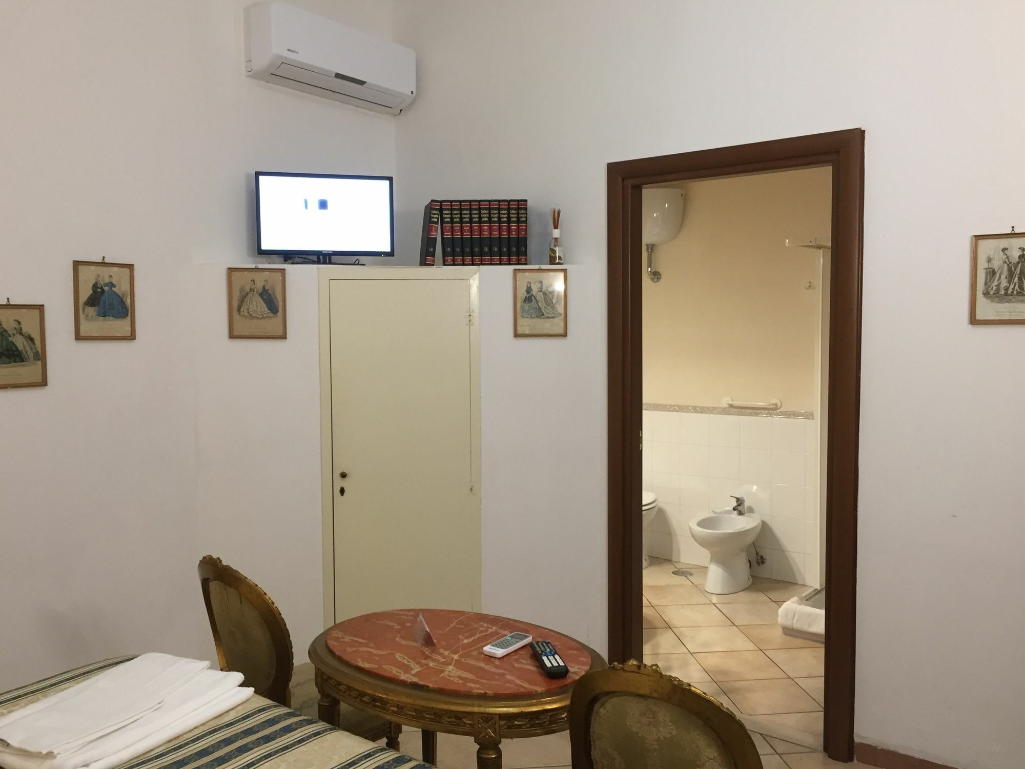 La Residenza Dei Nobili Bed & Breakfast Catanzaro Bagian luar foto